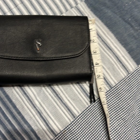 😍3 for $20 Vera wang wallet - Picture 9 of 11